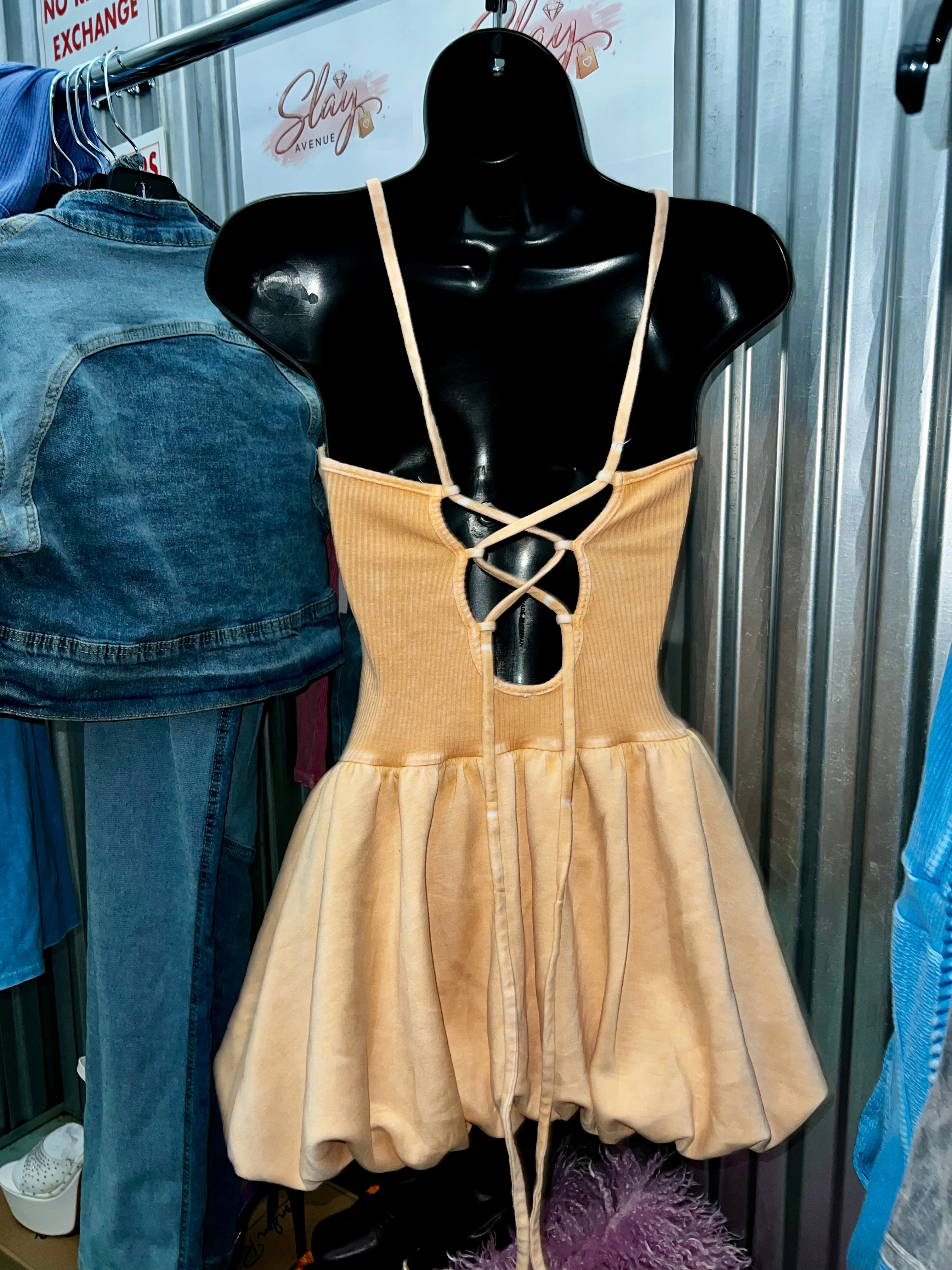 “Blossom” Daisies Dress
