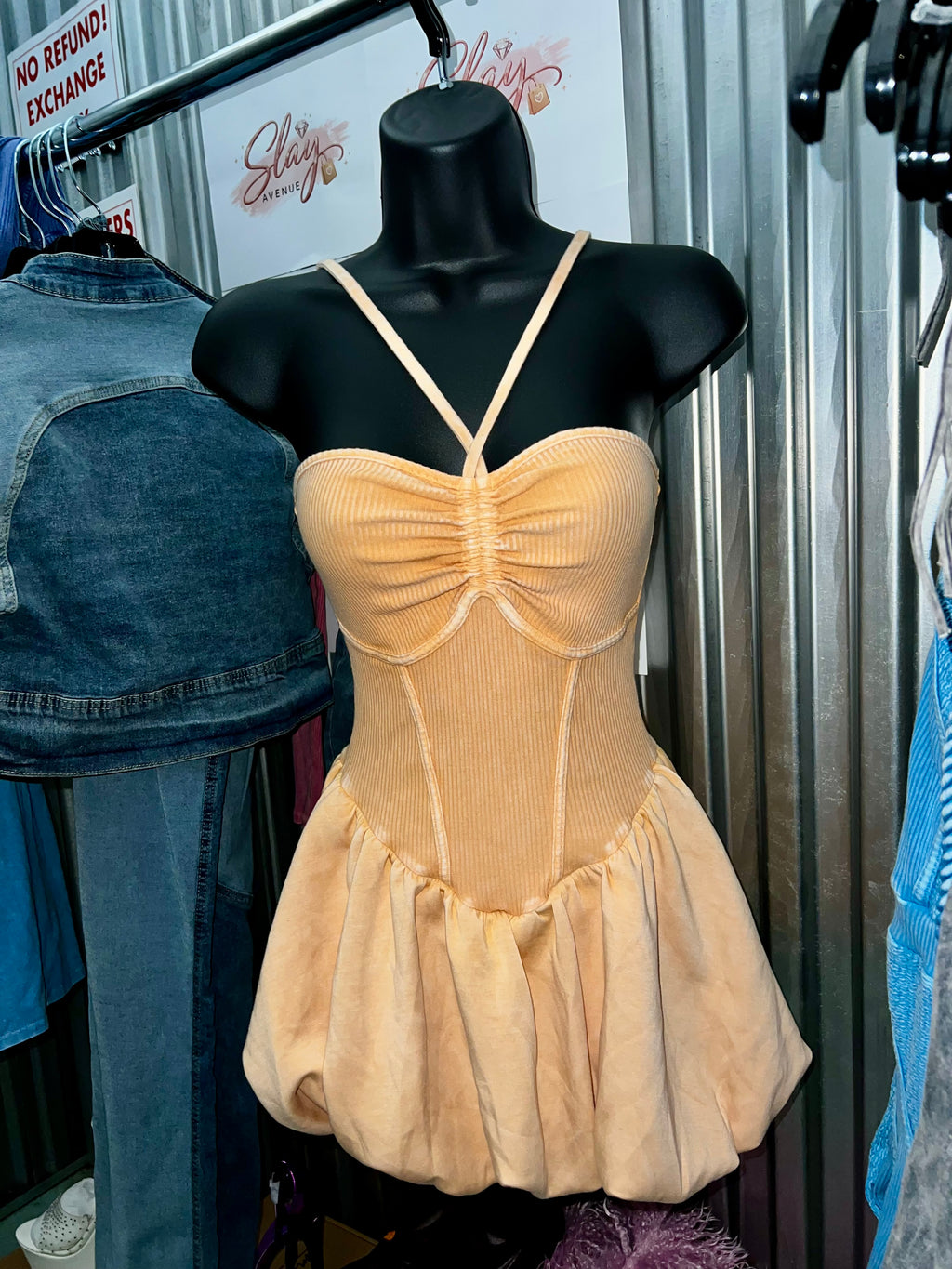 “Blossom” Daisies Dress